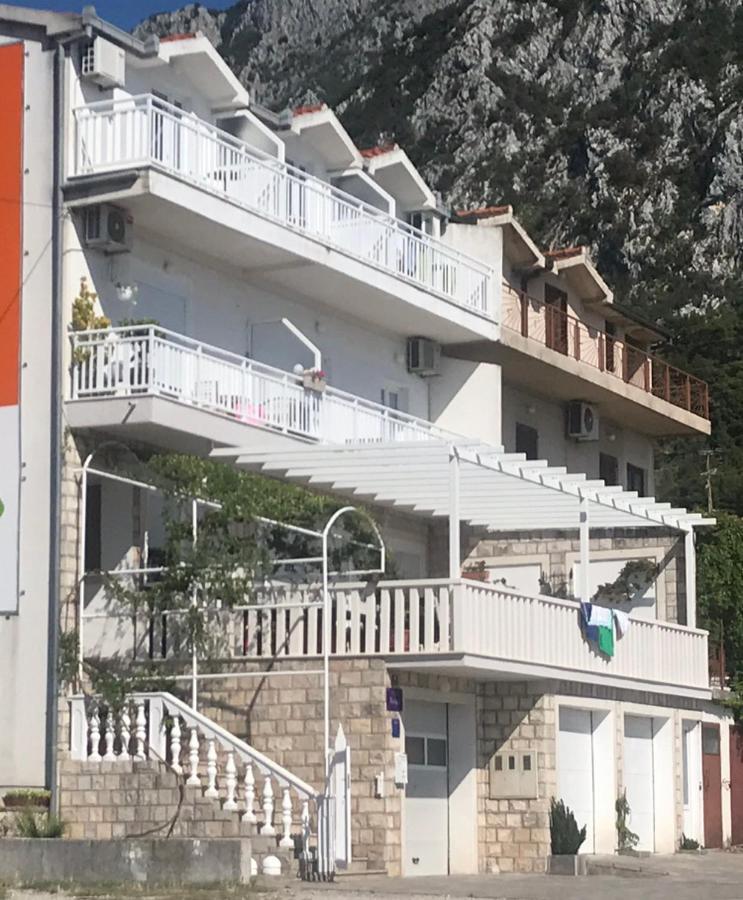 Apartments Mateljak Градац Экстерьер фото
